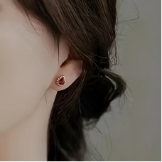 Choiece fariy Ear studs 1 Pair Vintage Elegant Copper Earrings with Synthetic Garnet, January Birthstone, Nickel-Free Plating, Fashion Jewelry for Women, Ideal for Daily Wear, Parties, and Valentine'S Day Gift